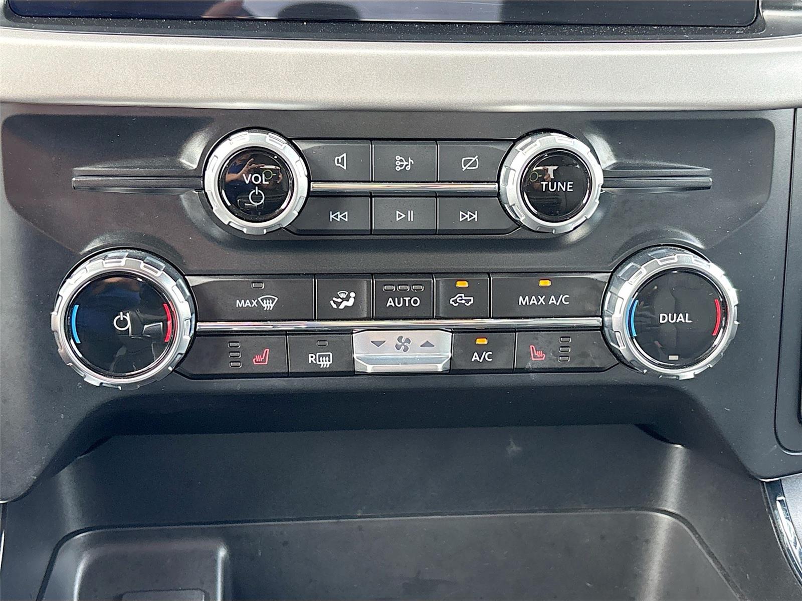 2023 Ford F-150 Lightning XLT