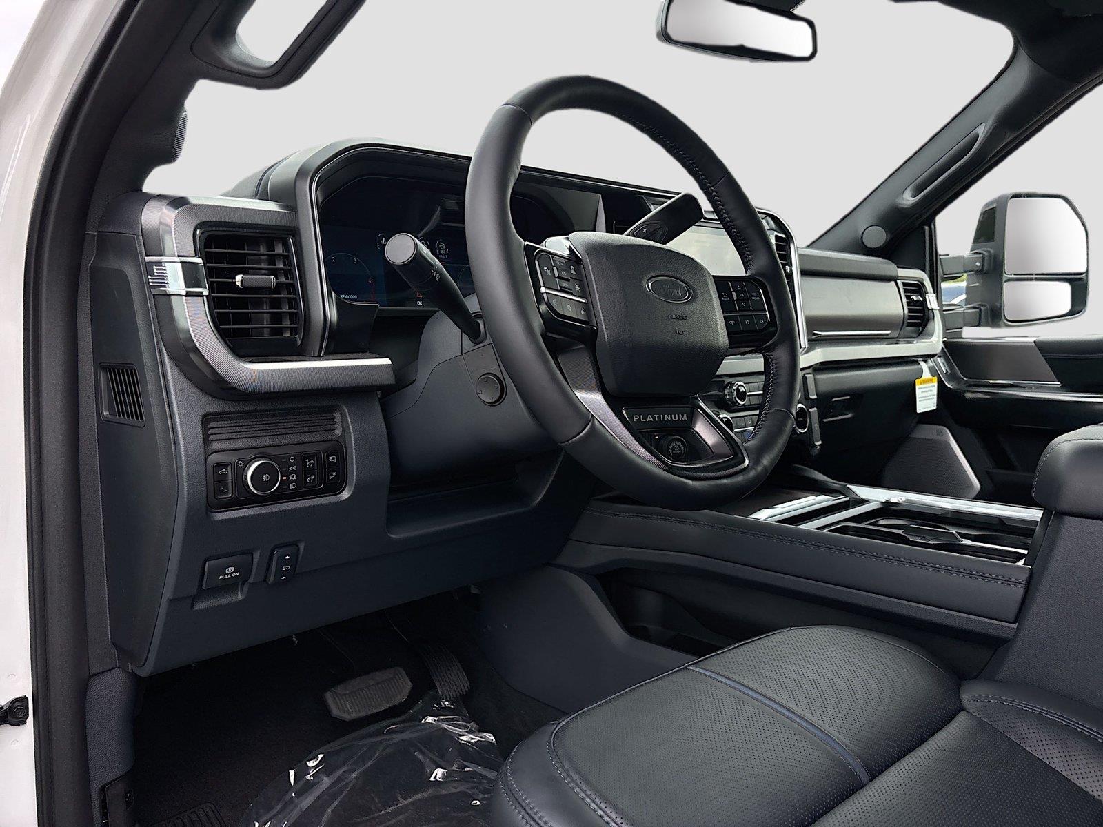 2026 Ford Super Duty F-350 SRW Platinum