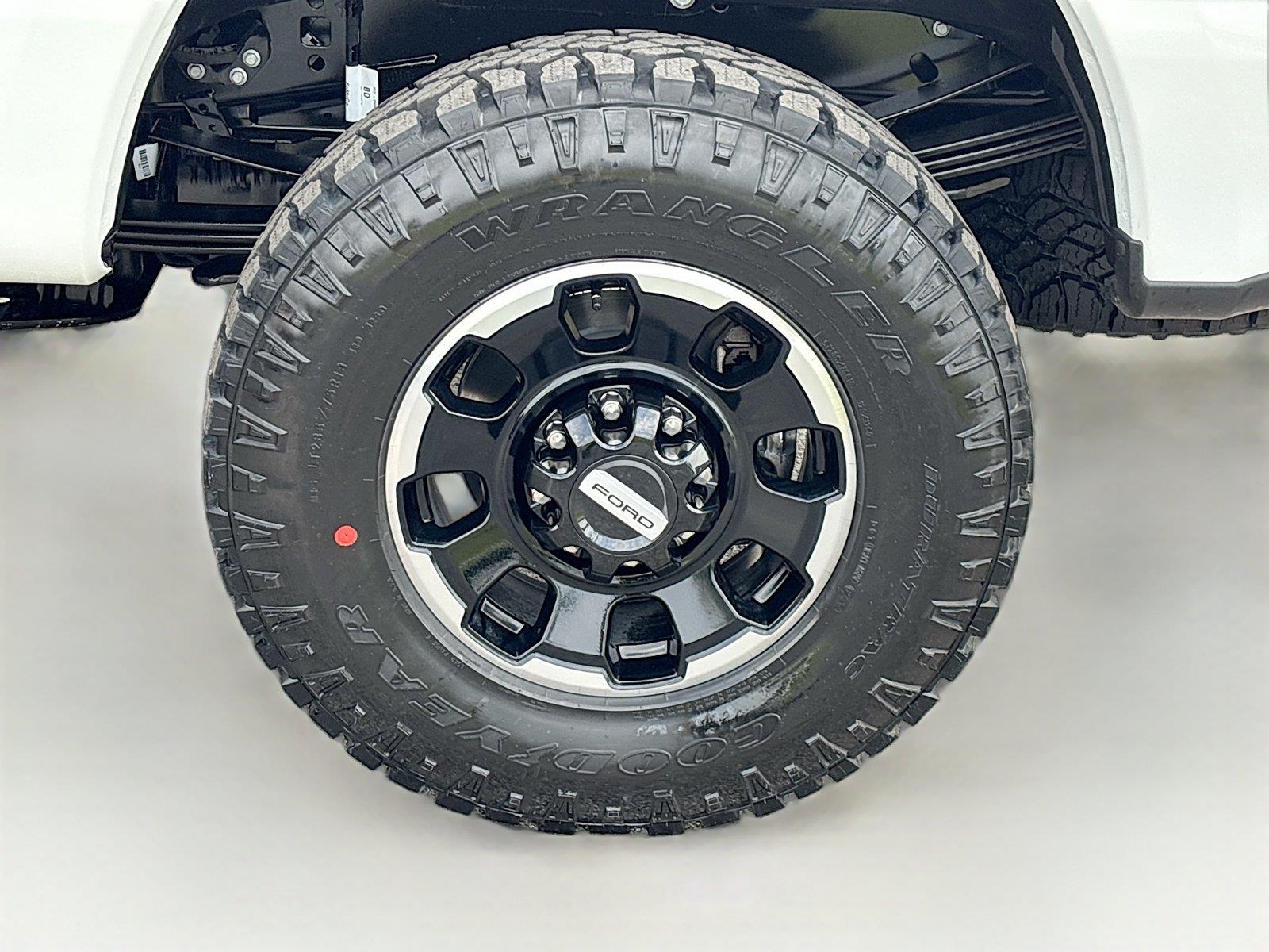 2026 Ford Super Duty F-350 SRW Platinum