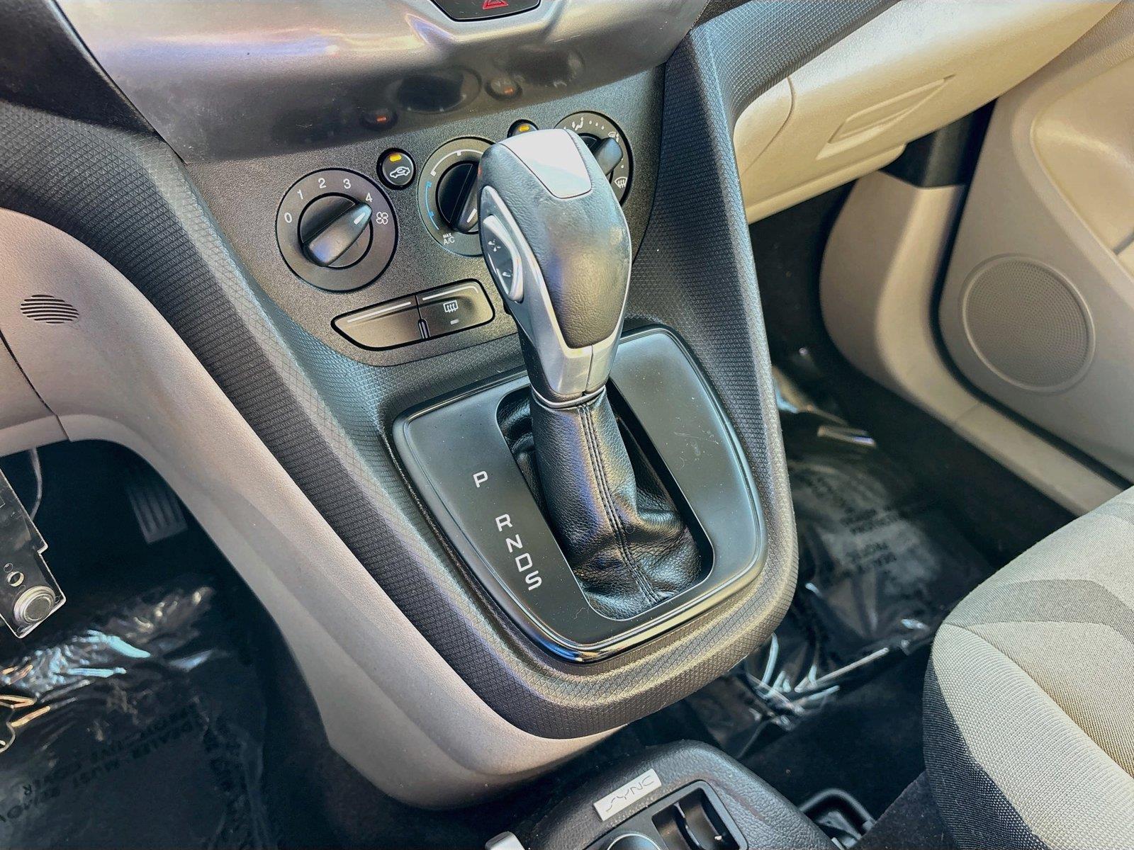 2017 Ford Transit Connect Wagon XLT