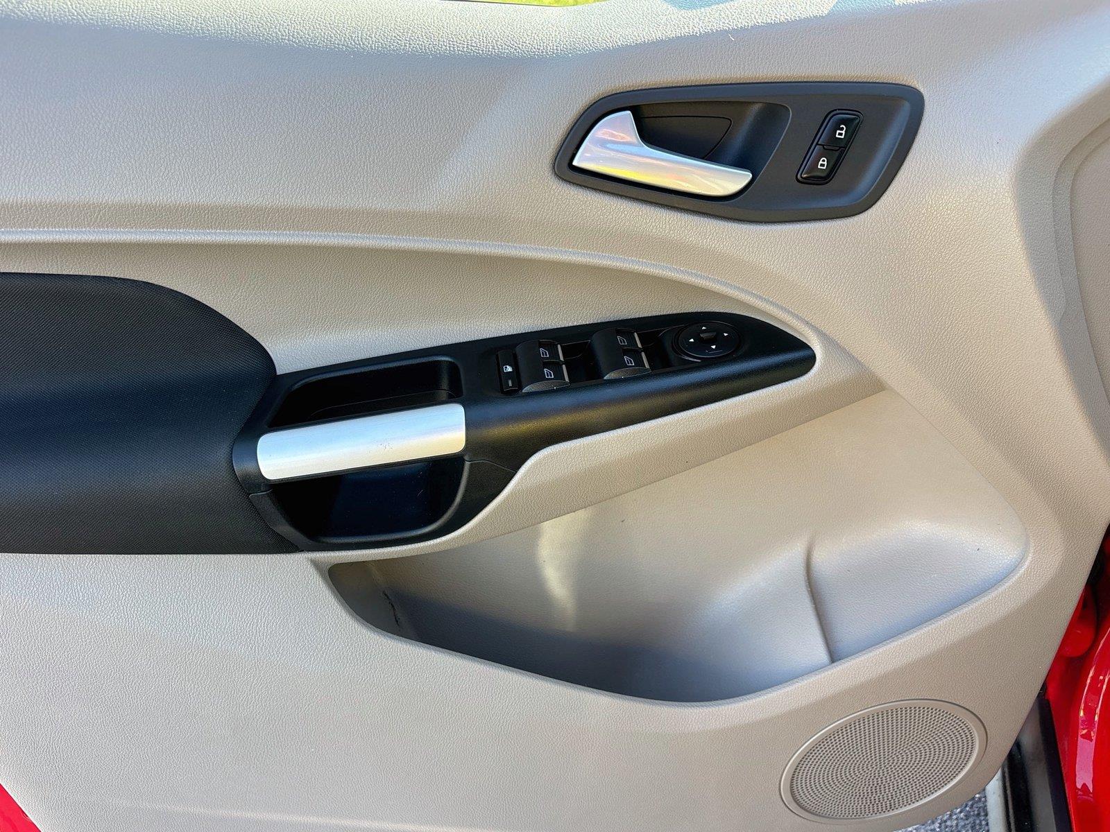 2017 Ford Transit Connect Wagon XLT