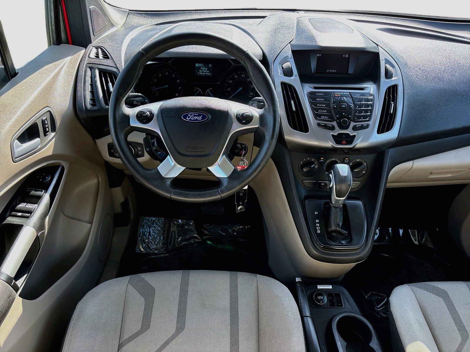 2017 Ford Transit Connect Wagon XLT