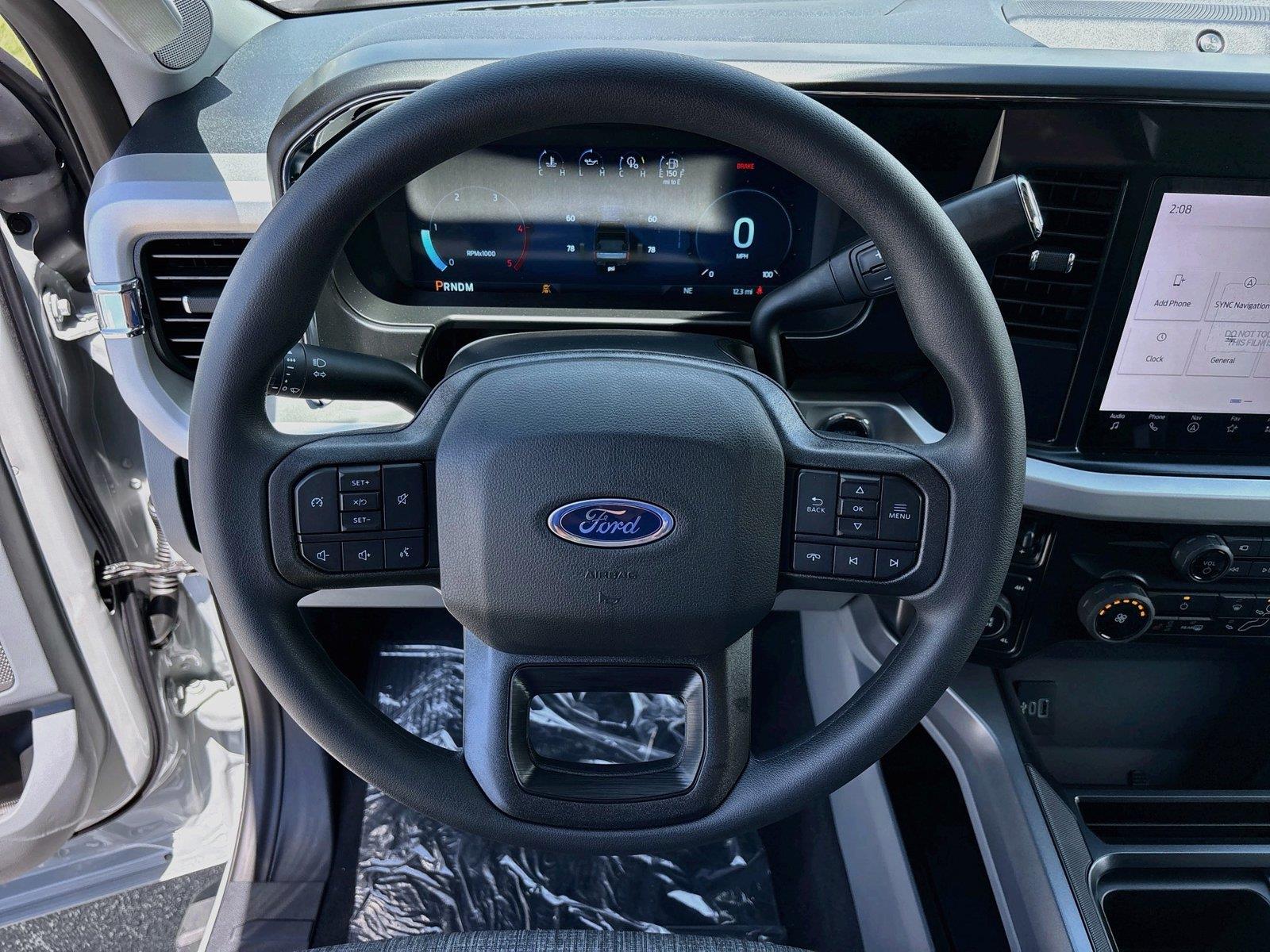 2026 Ford Super Duty F-350 SRW XLT