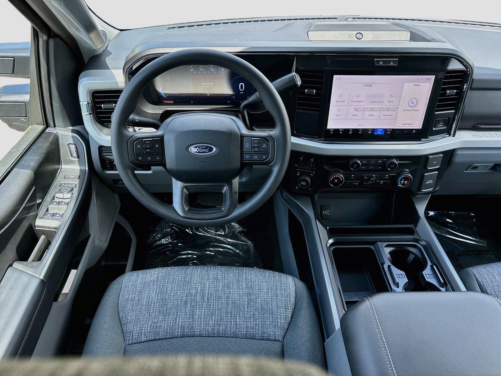 2026 Ford Super Duty F-350 SRW XLT