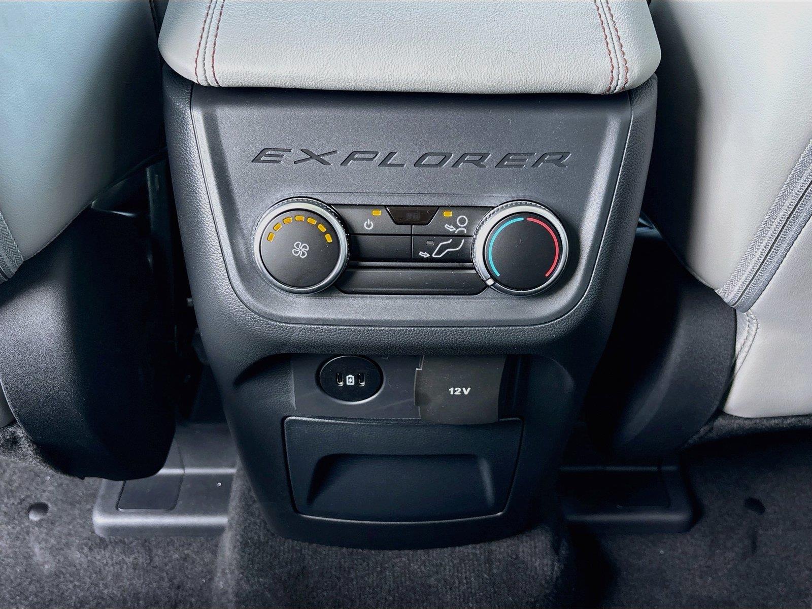 2026 Ford Explorer Active w/200A Pkg