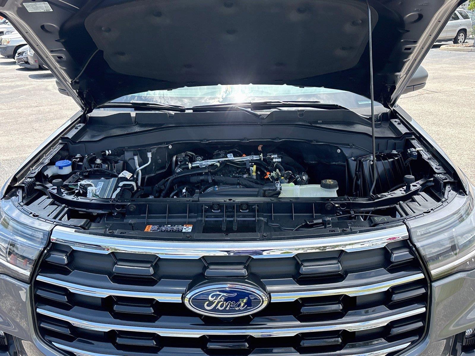 2026 Ford Explorer Active w/200A Pkg