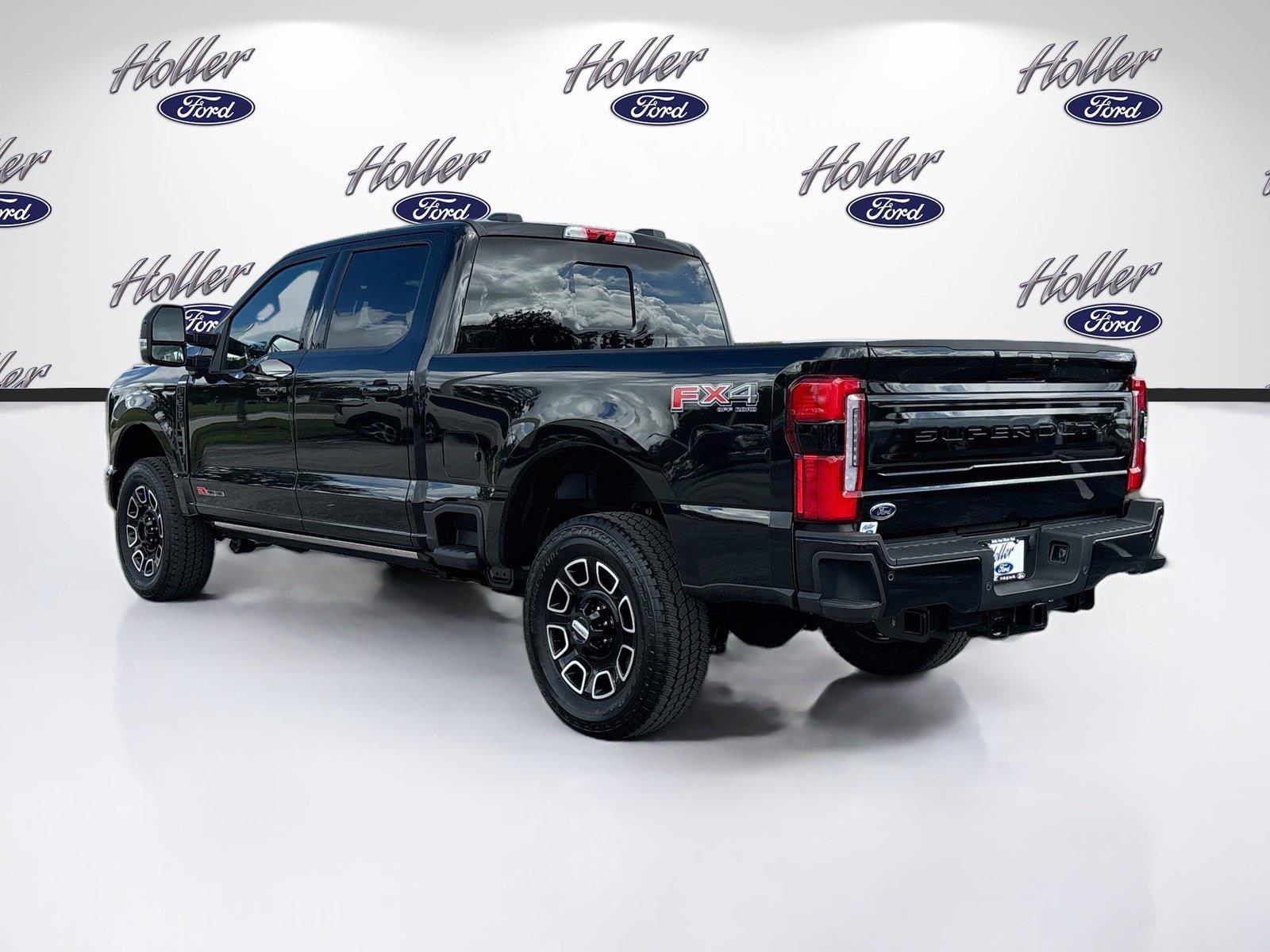 2026 Ford Super Duty F-350 SRW Platinum