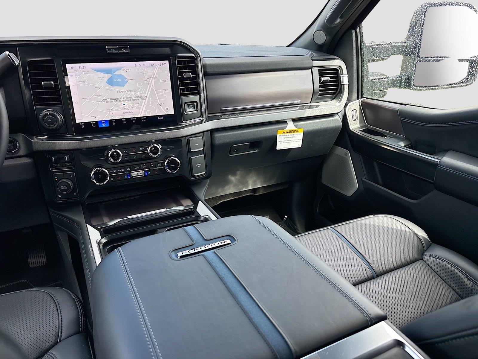 2026 Ford Super Duty F-350 SRW Platinum