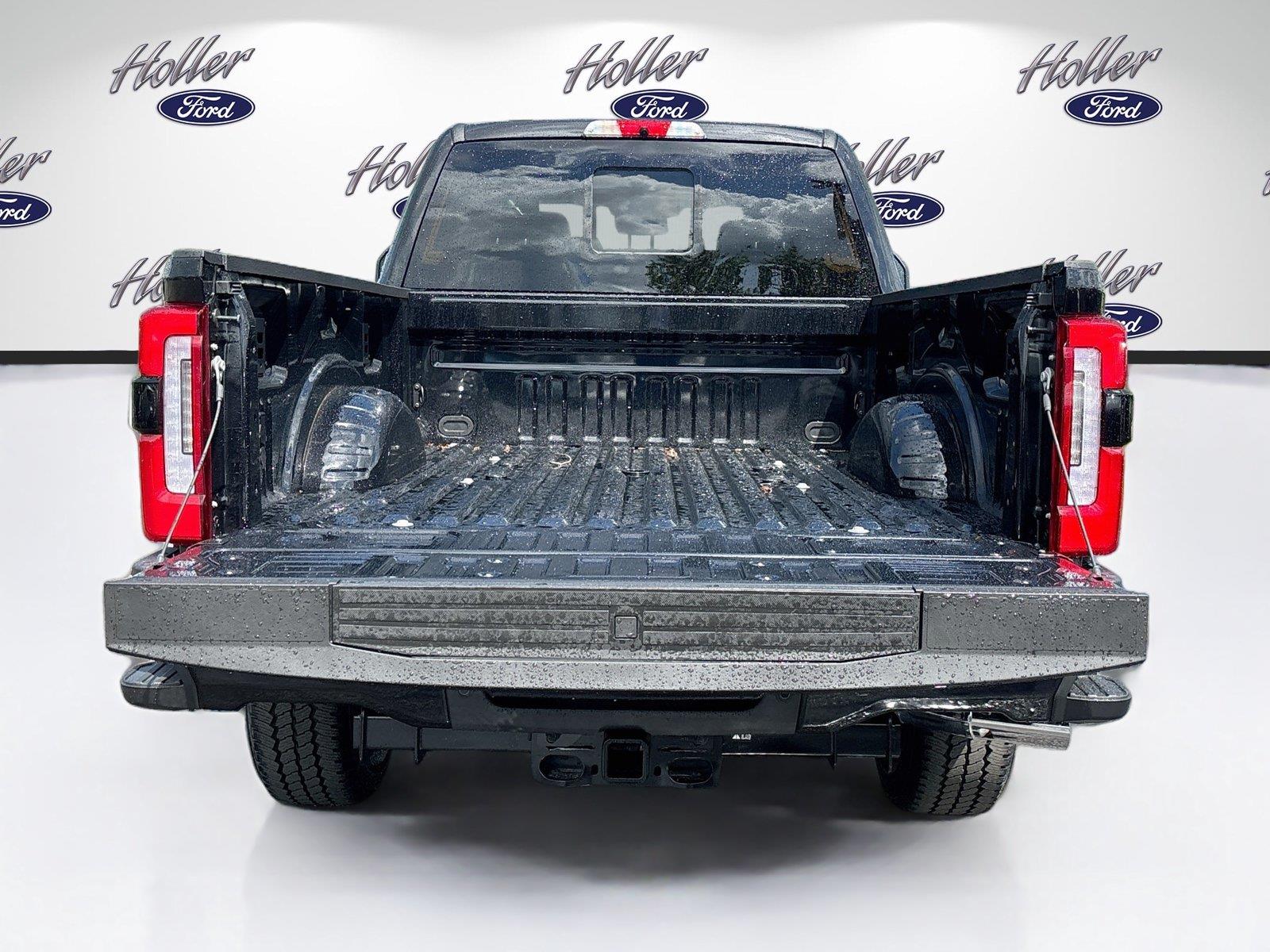 2026 Ford Super Duty F-350 SRW Platinum