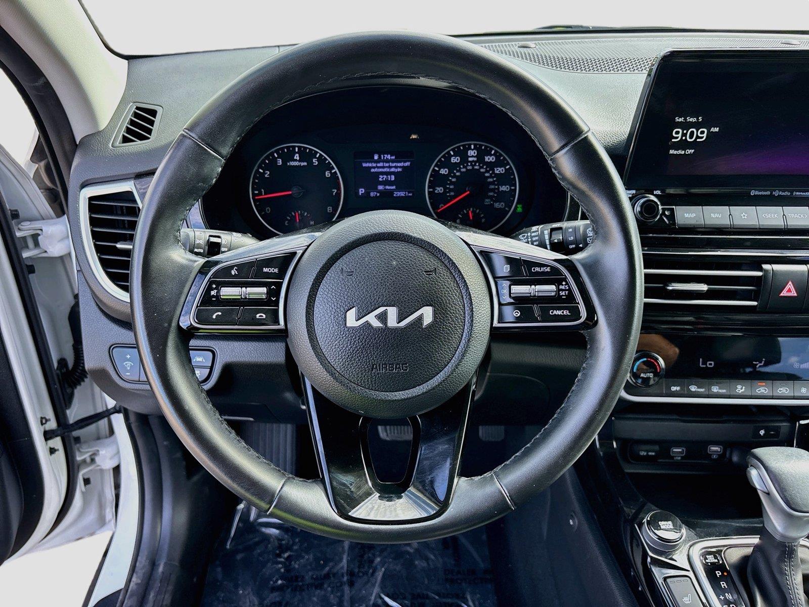 2023 Kia Seltos EX