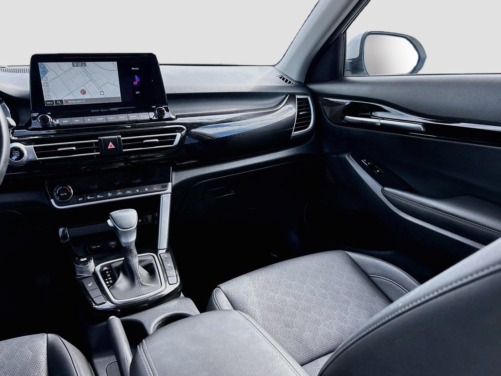 2023 Kia Seltos EX