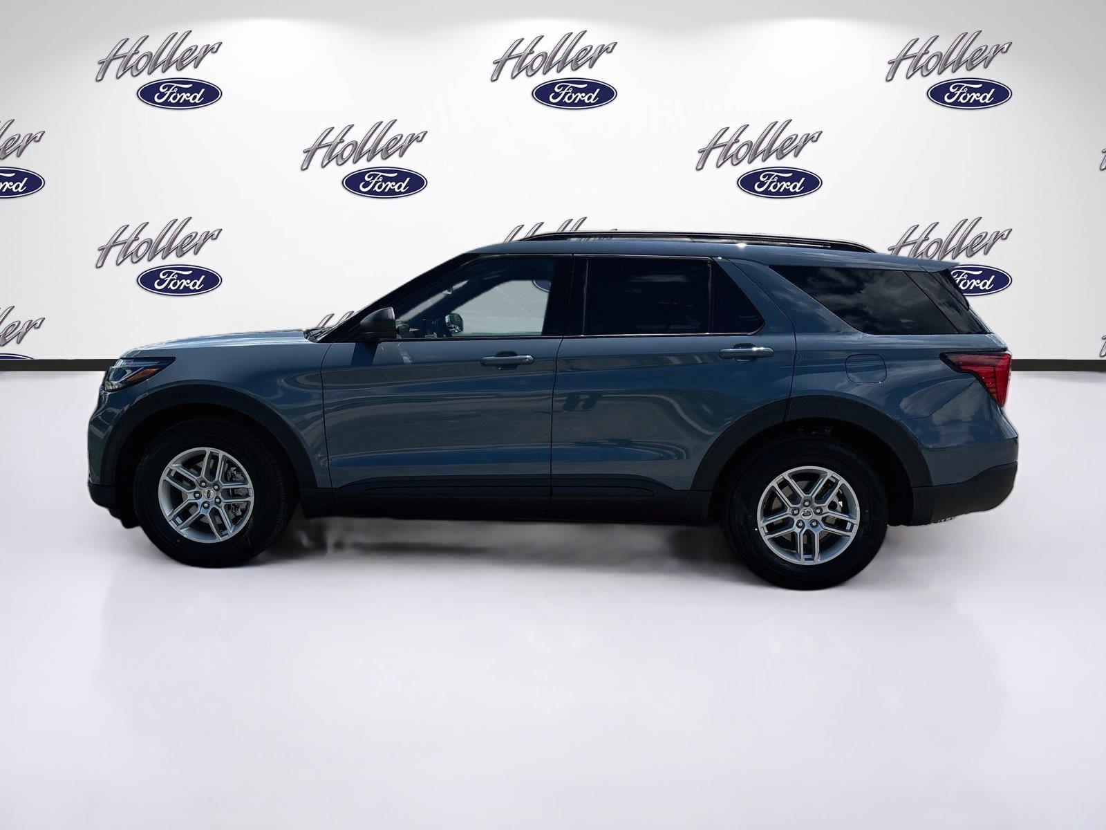 2027 Ford Explorer Active w/200A Pkg