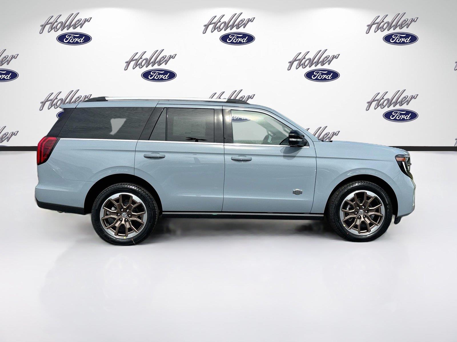 2027 Ford Expedition King Ranch