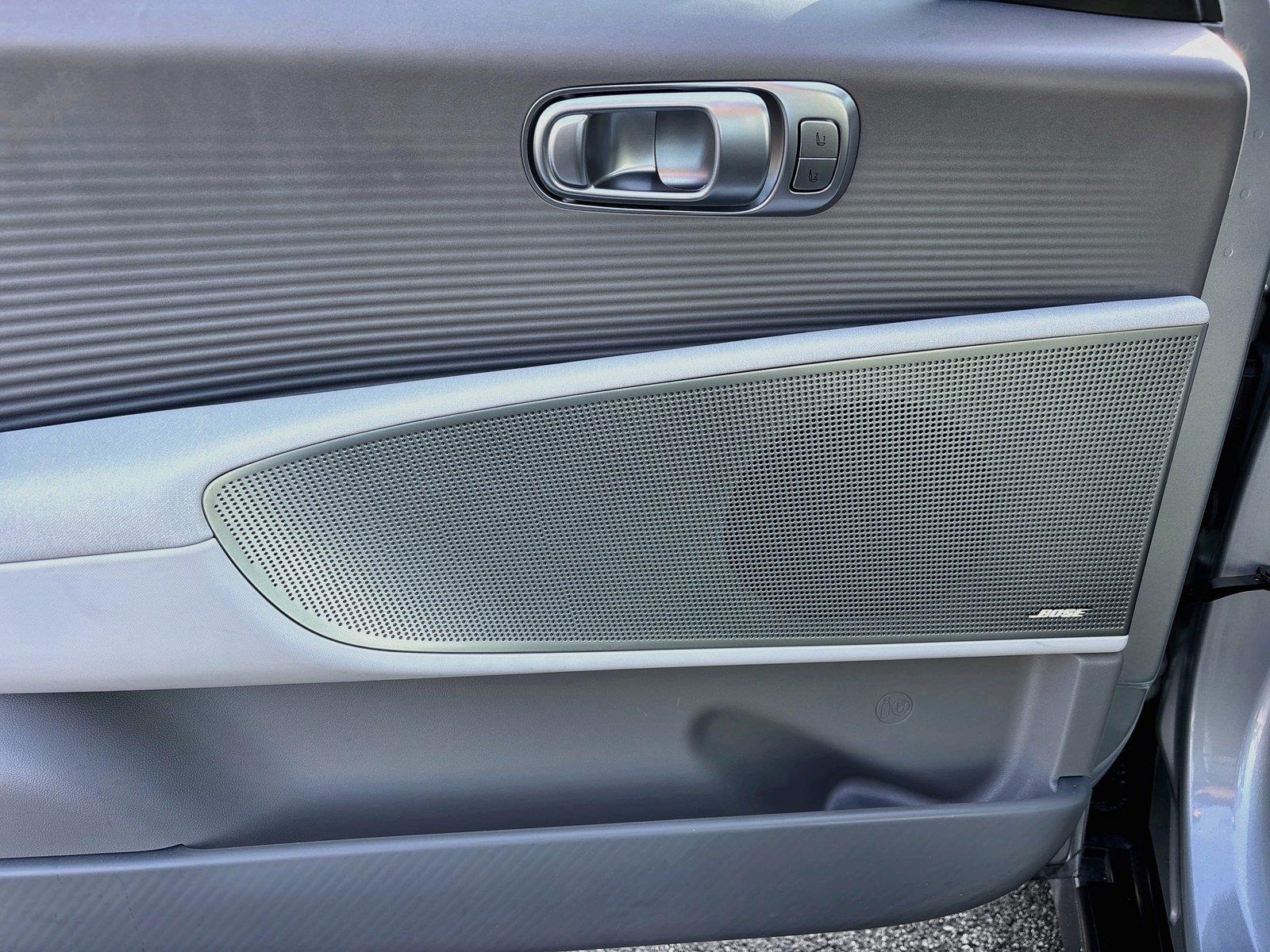 2025 Hyundai IONIQ 6 Limited