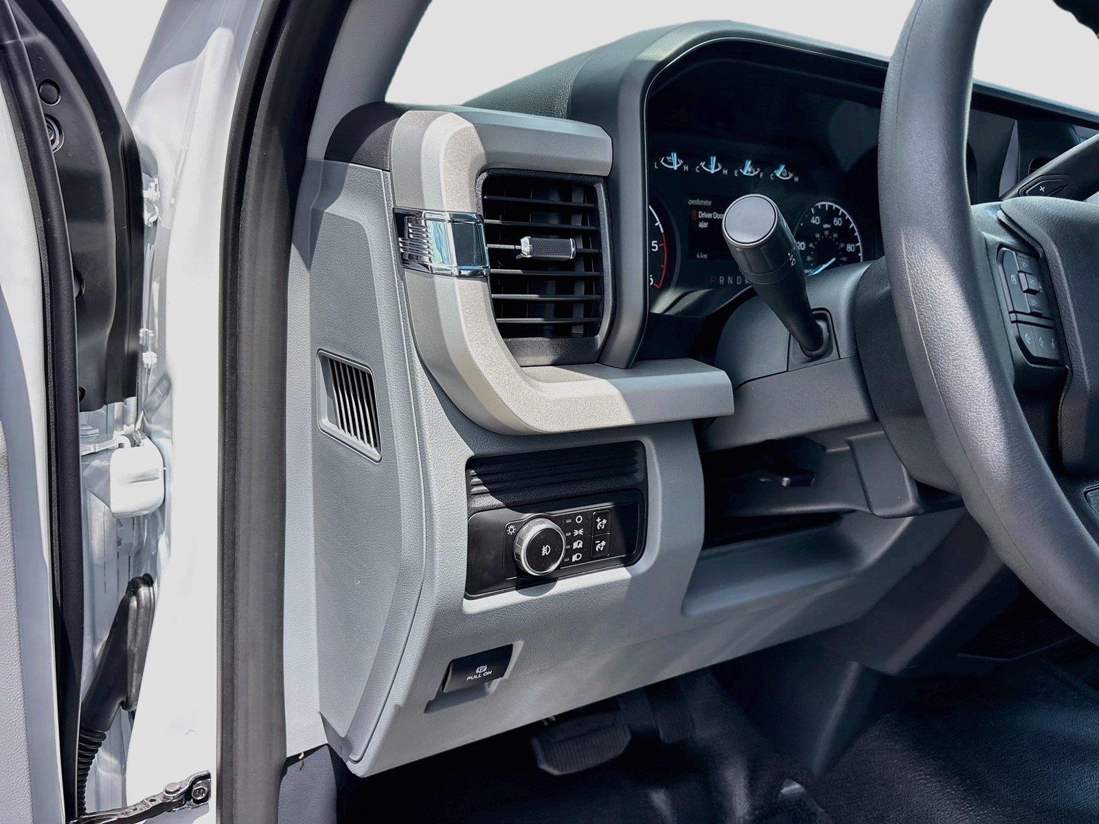 2026 Ford Super Duty F-450 DRW XL