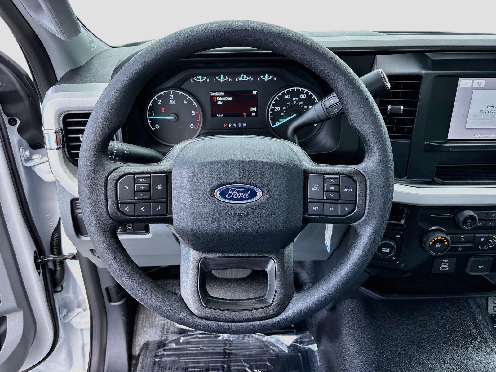 2026 Ford Super Duty F-450 DRW XL
