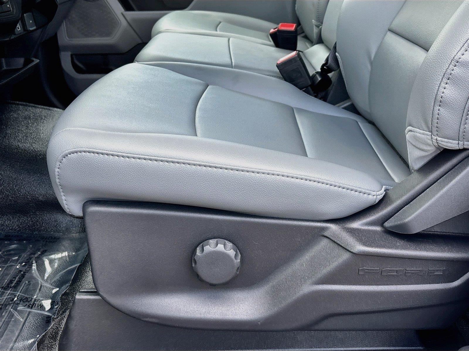 2026 Ford Super Duty F-450 DRW XL