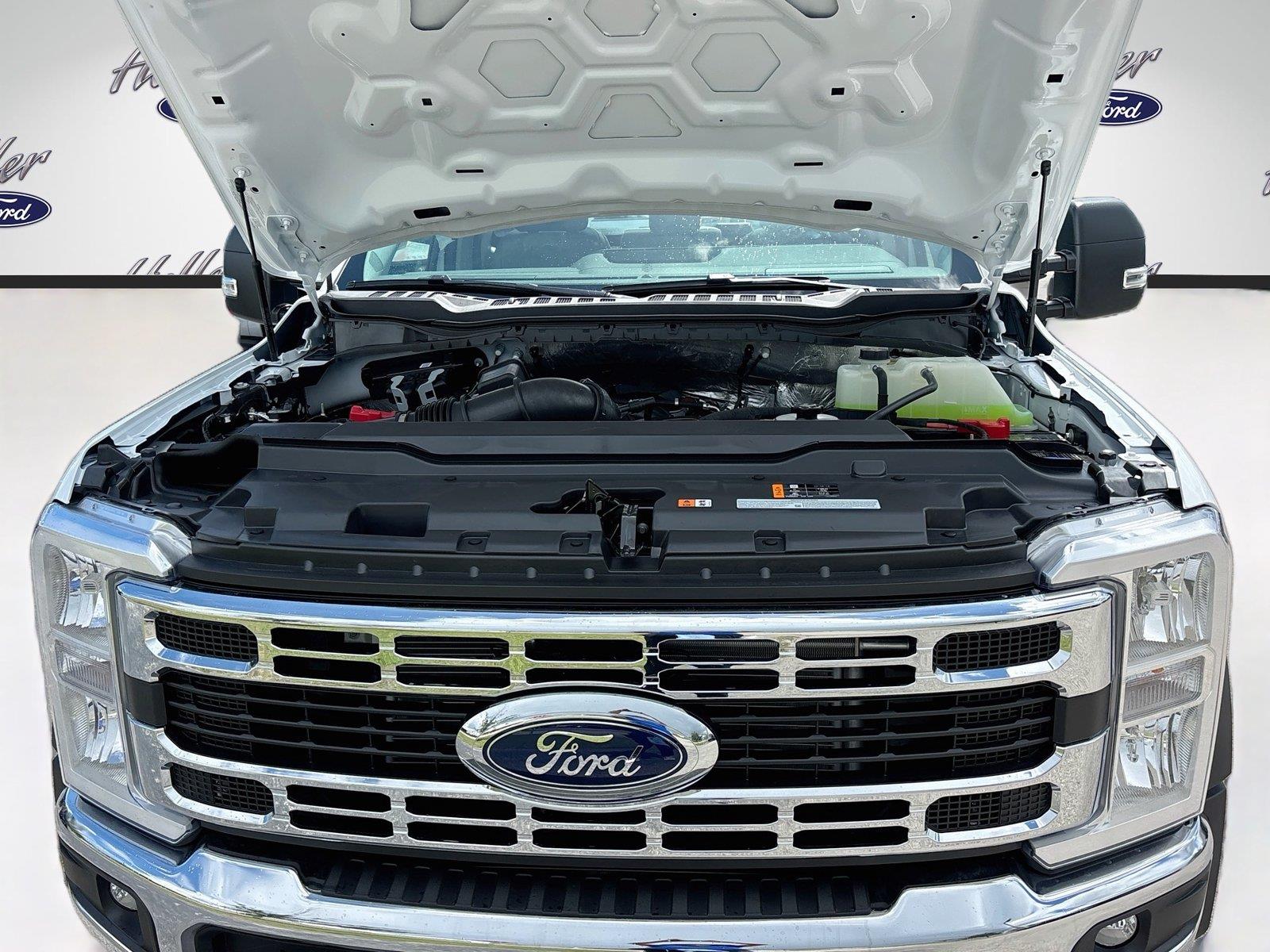2026 Ford Super Duty F-450 DRW XL