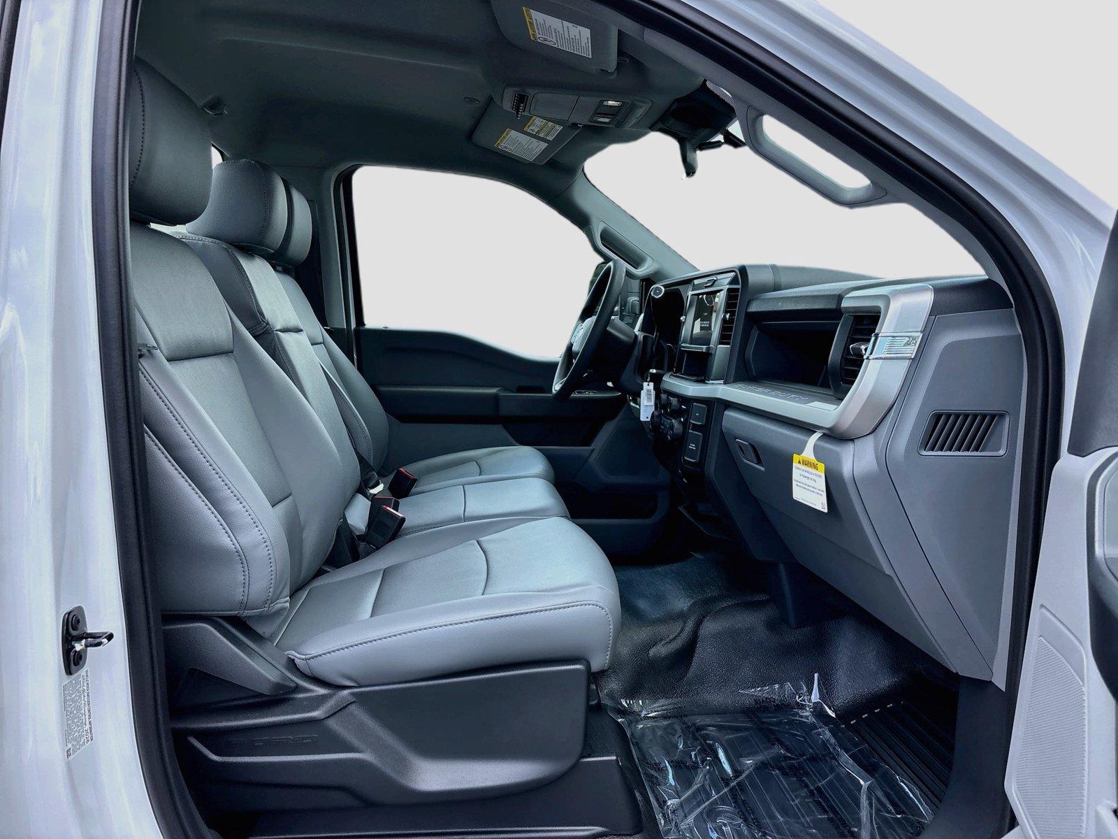 2026 Ford Super Duty F-450 DRW XL