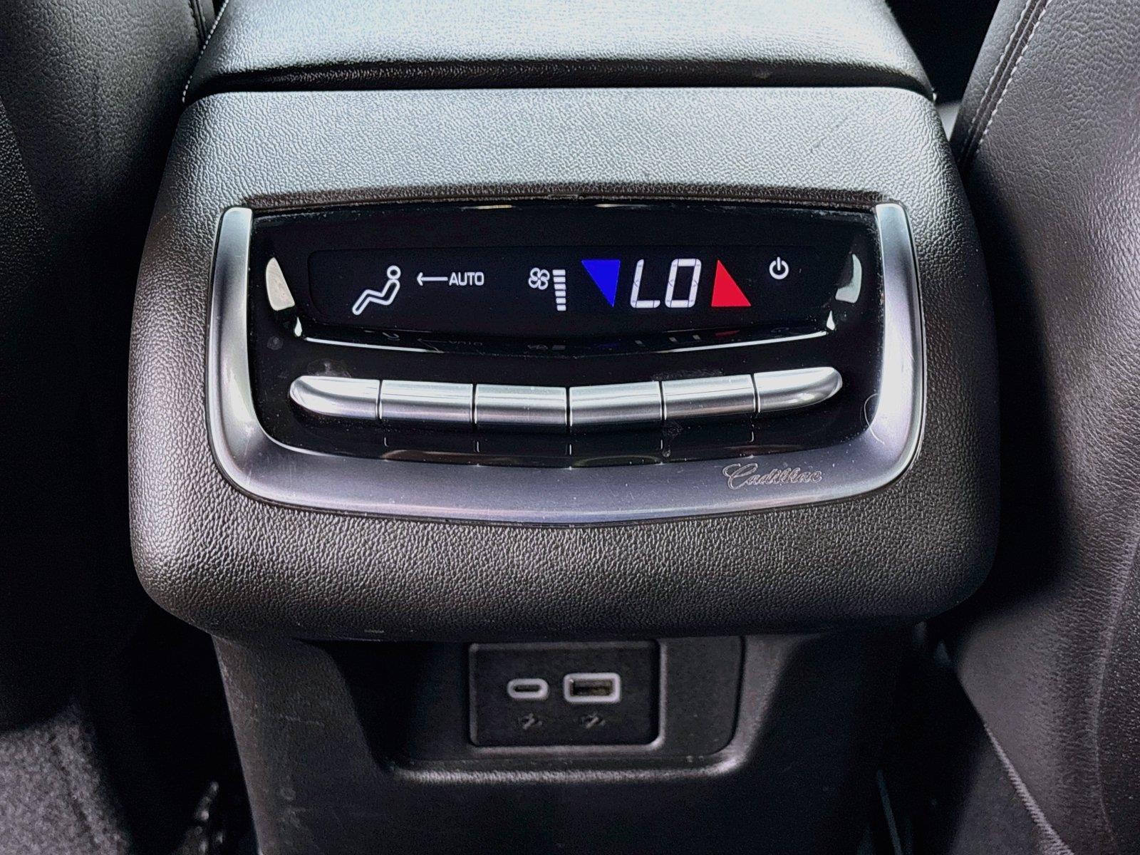 2024 Cadillac XT6 FWD Luxury