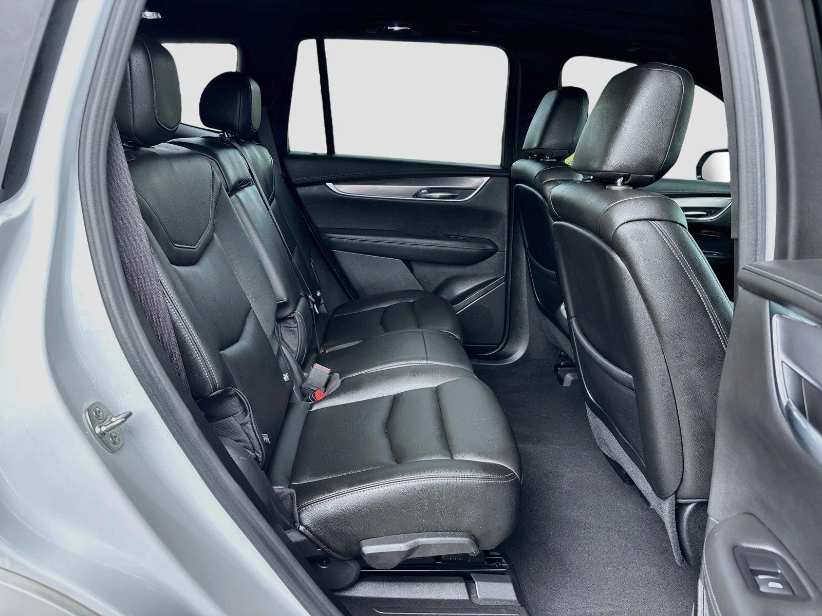 2024 Cadillac XT6 FWD Luxury