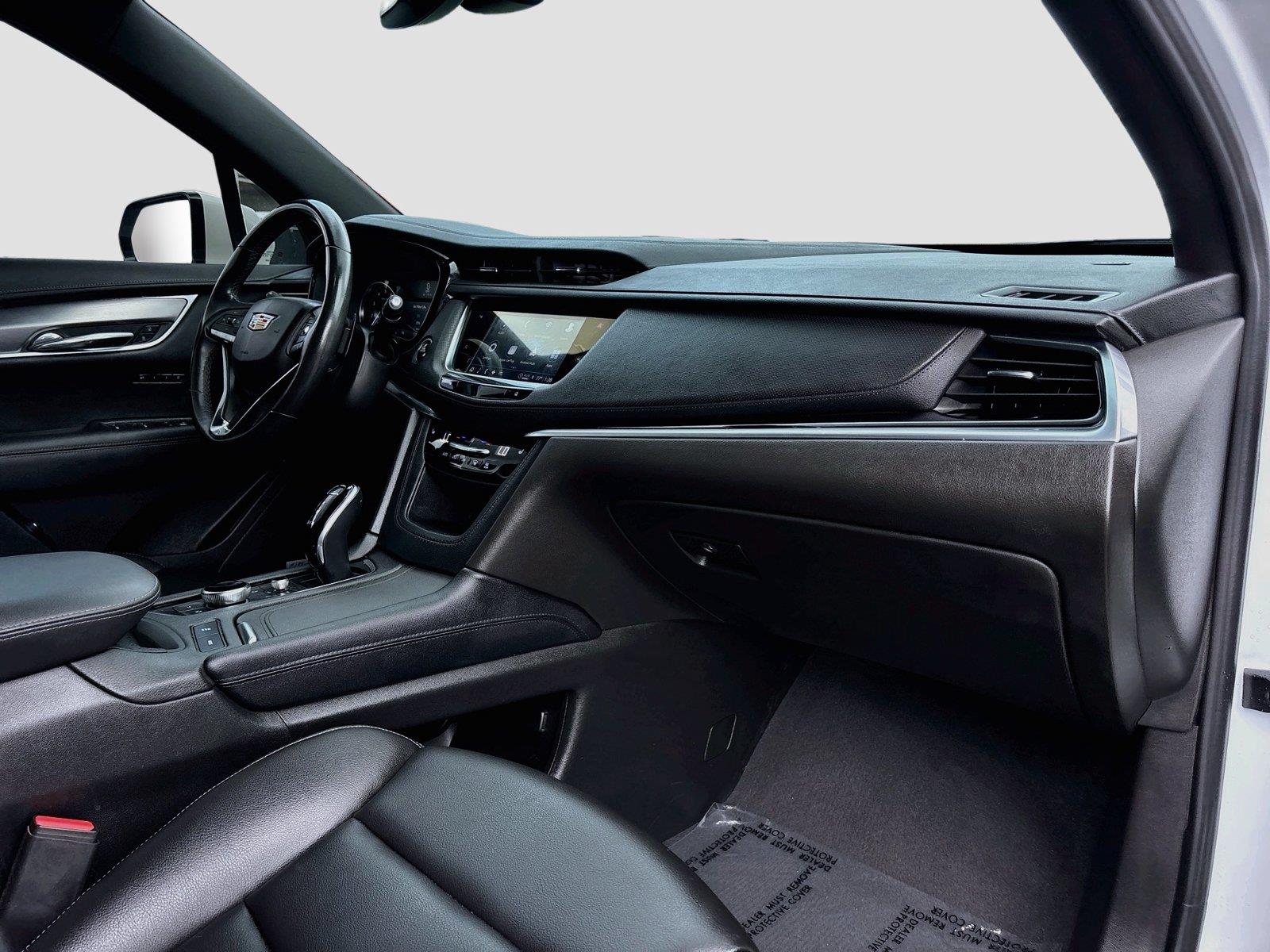 2024 Cadillac XT6 FWD Luxury