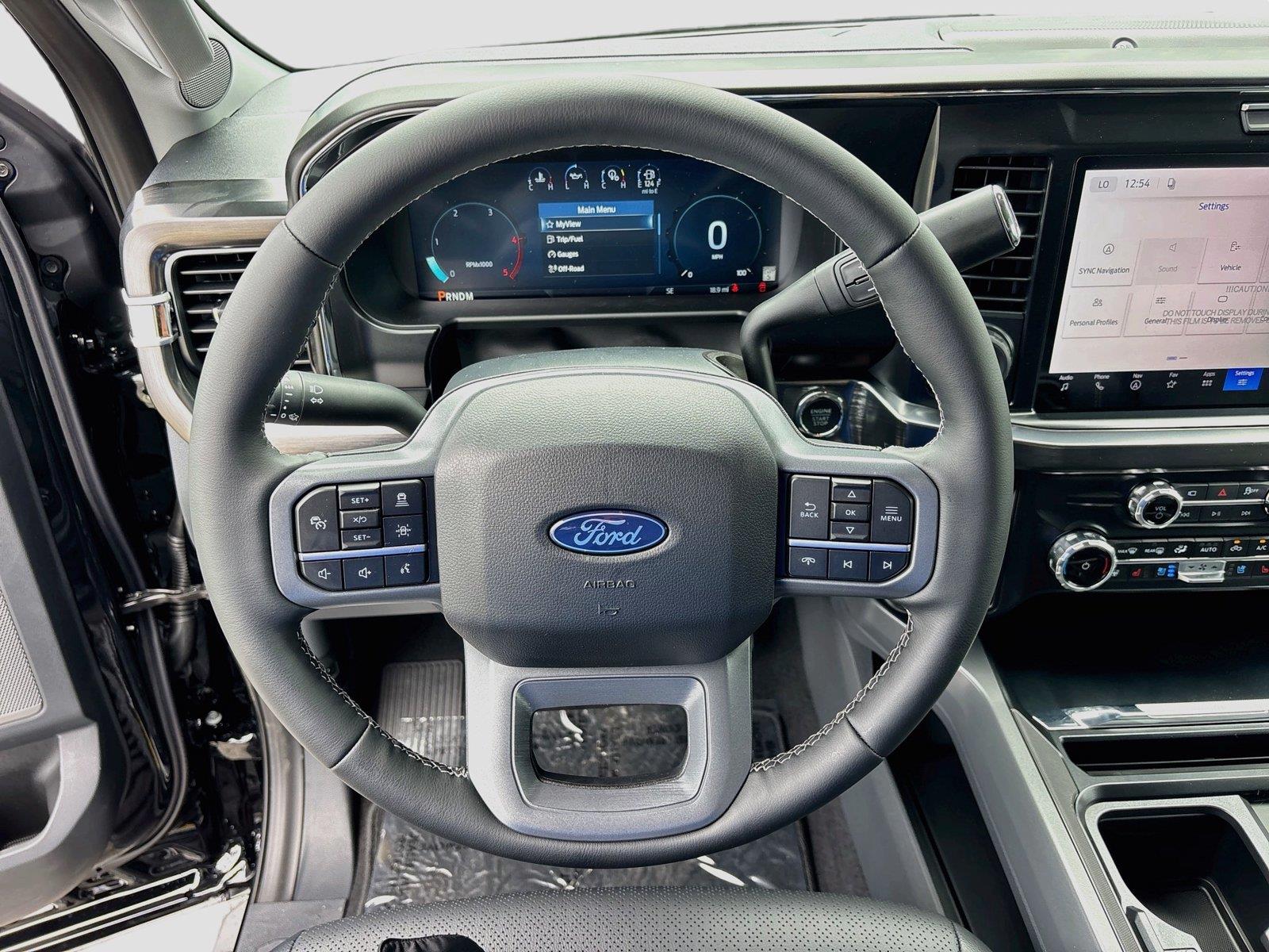 2027 Ford Super Duty F-450 DRW LARIAT