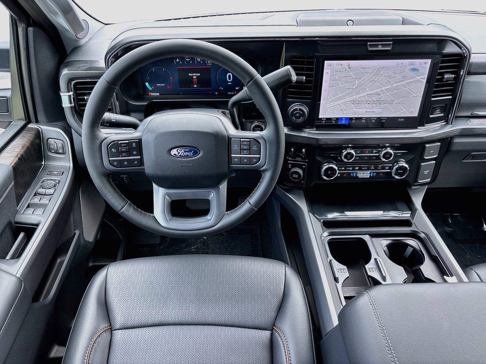 2027 Ford Super Duty F-450 DRW LARIAT
