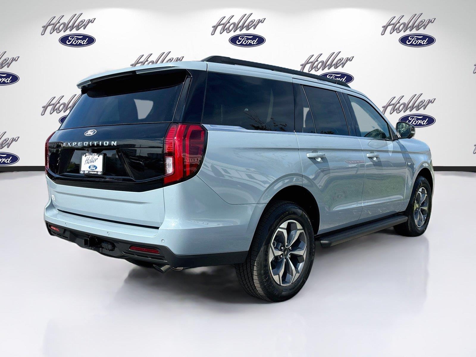 2027 Ford Expedition Active