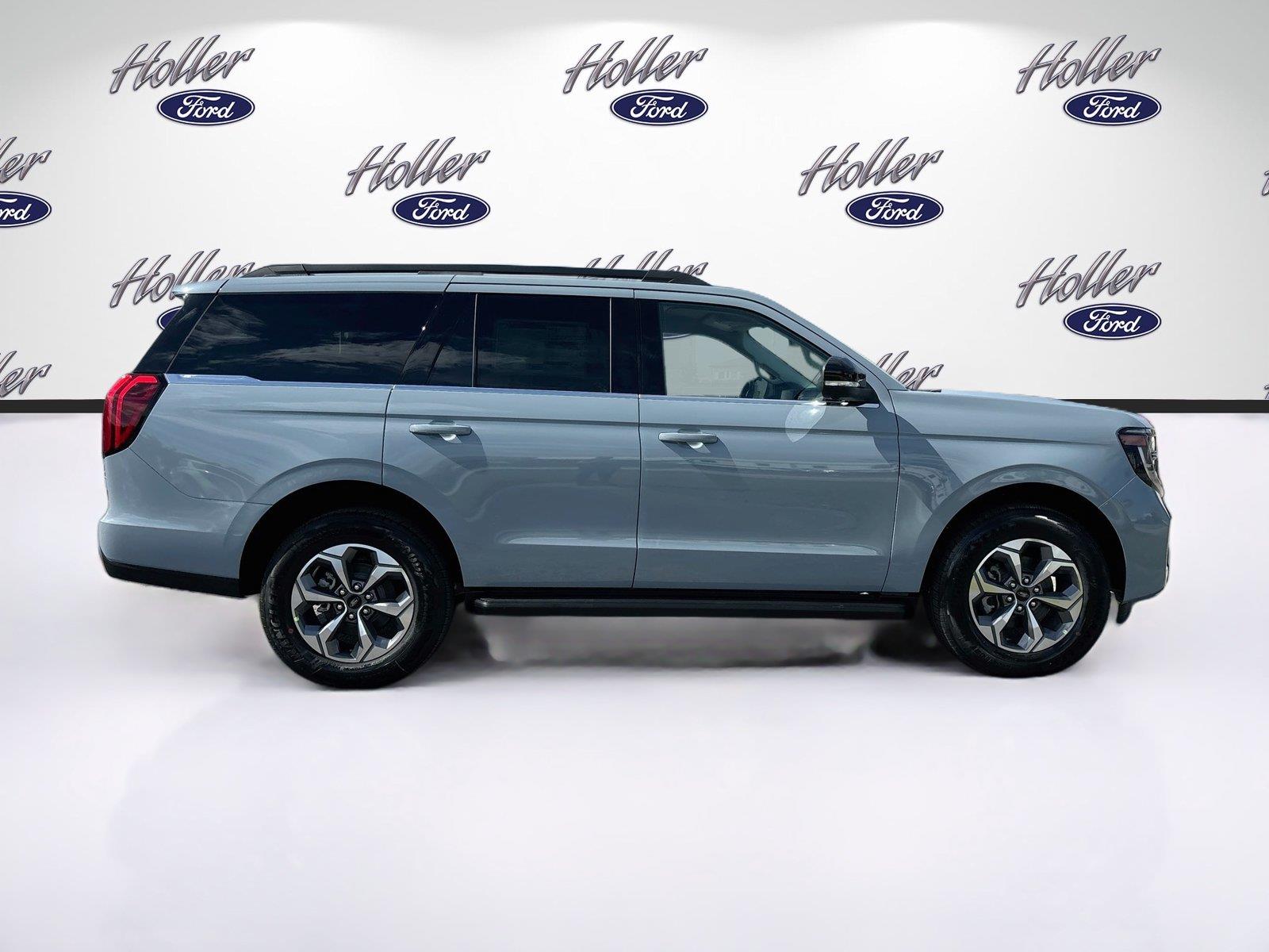 2027 Ford Expedition Active