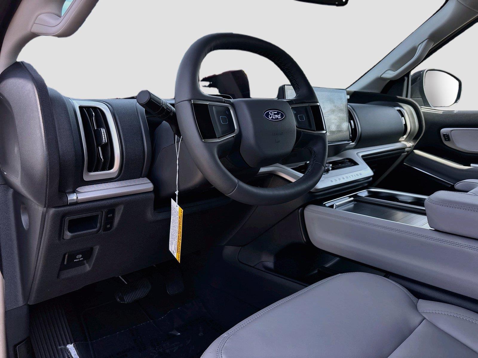 2027 Ford Expedition Active