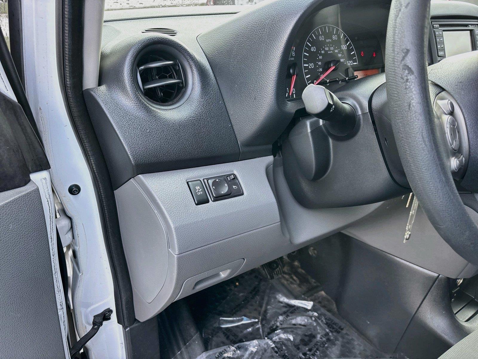 2015 Nissan NV200 SV