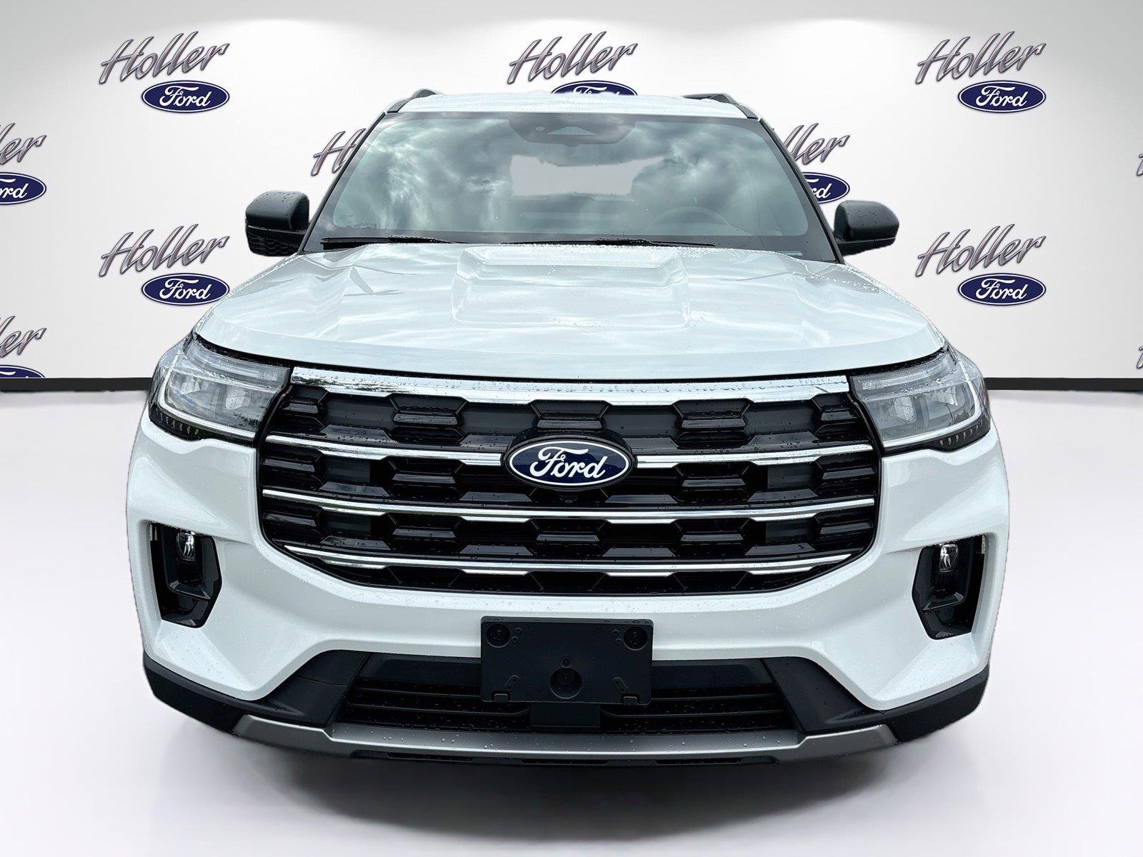 2027 Ford Explorer Active w/200A Pkg