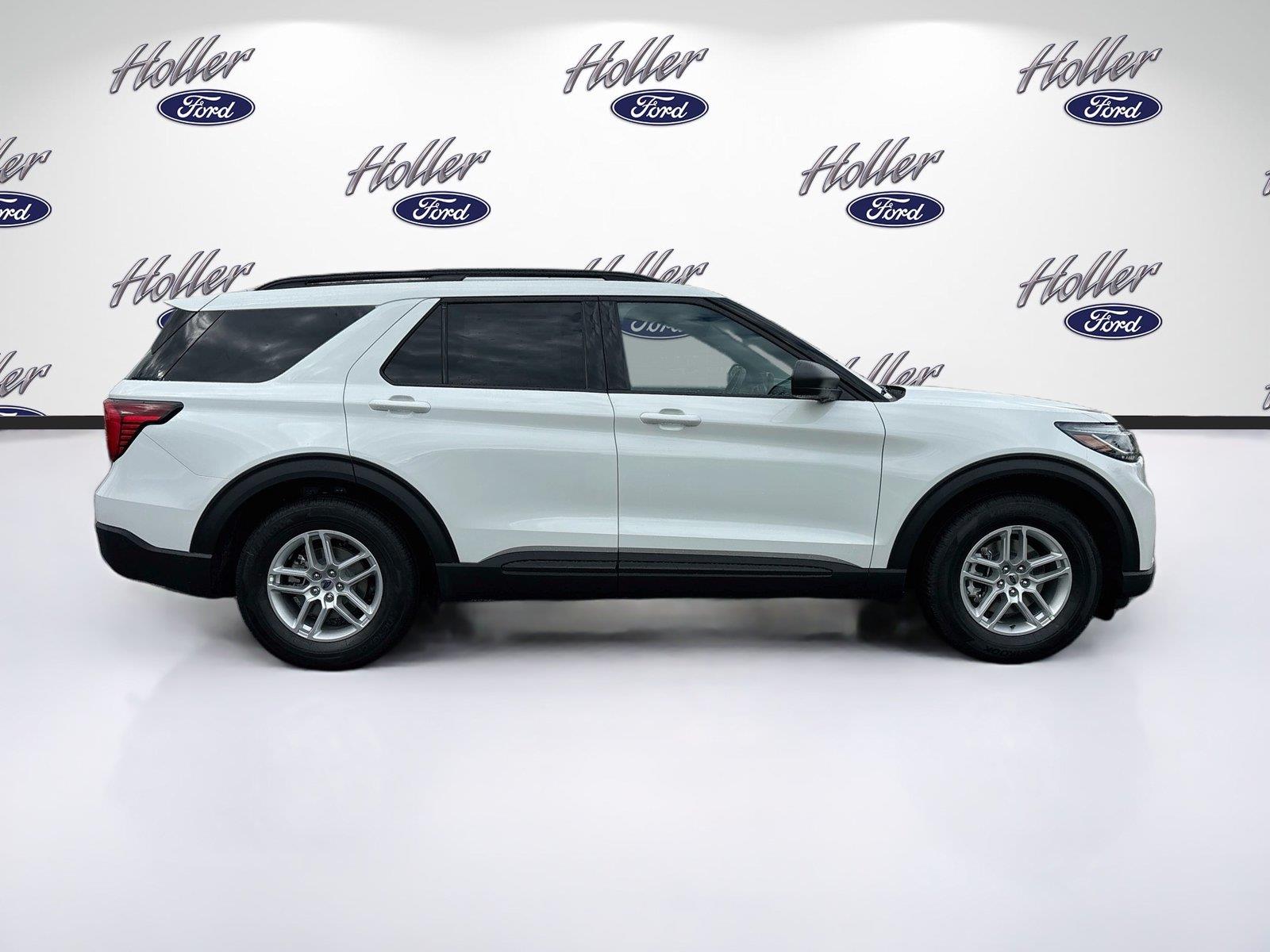 2027 Ford Explorer Active w/200A Pkg