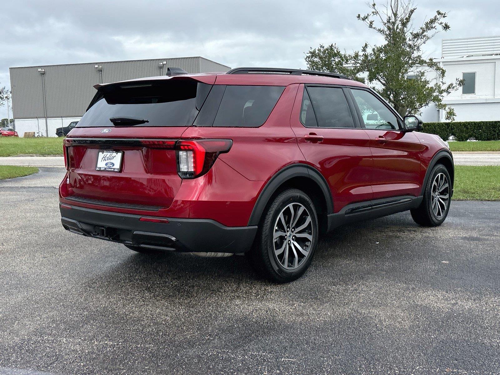 2027 Ford Explorer ST-Line