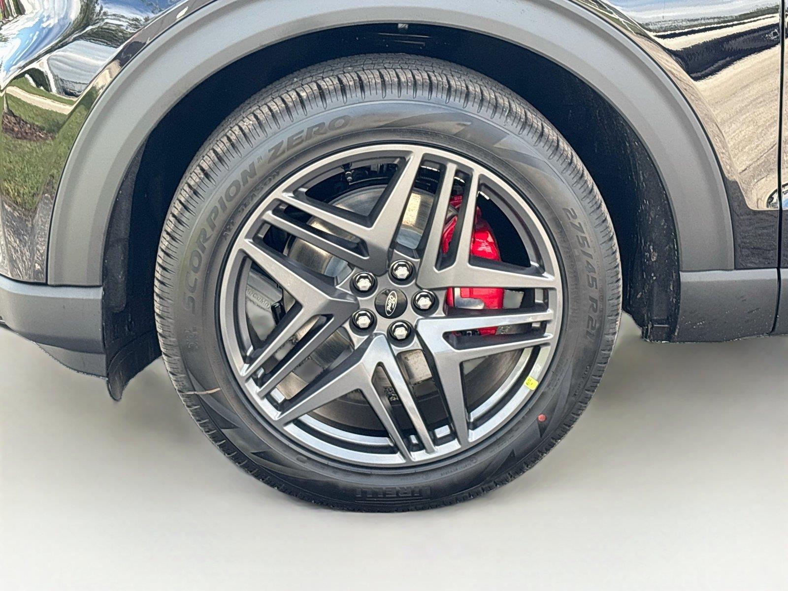2027 Ford Explorer ST-Line