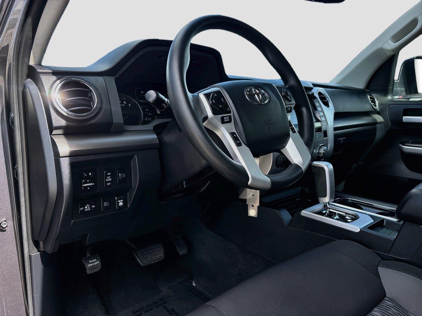 2020 Toyota Tundra SR5
