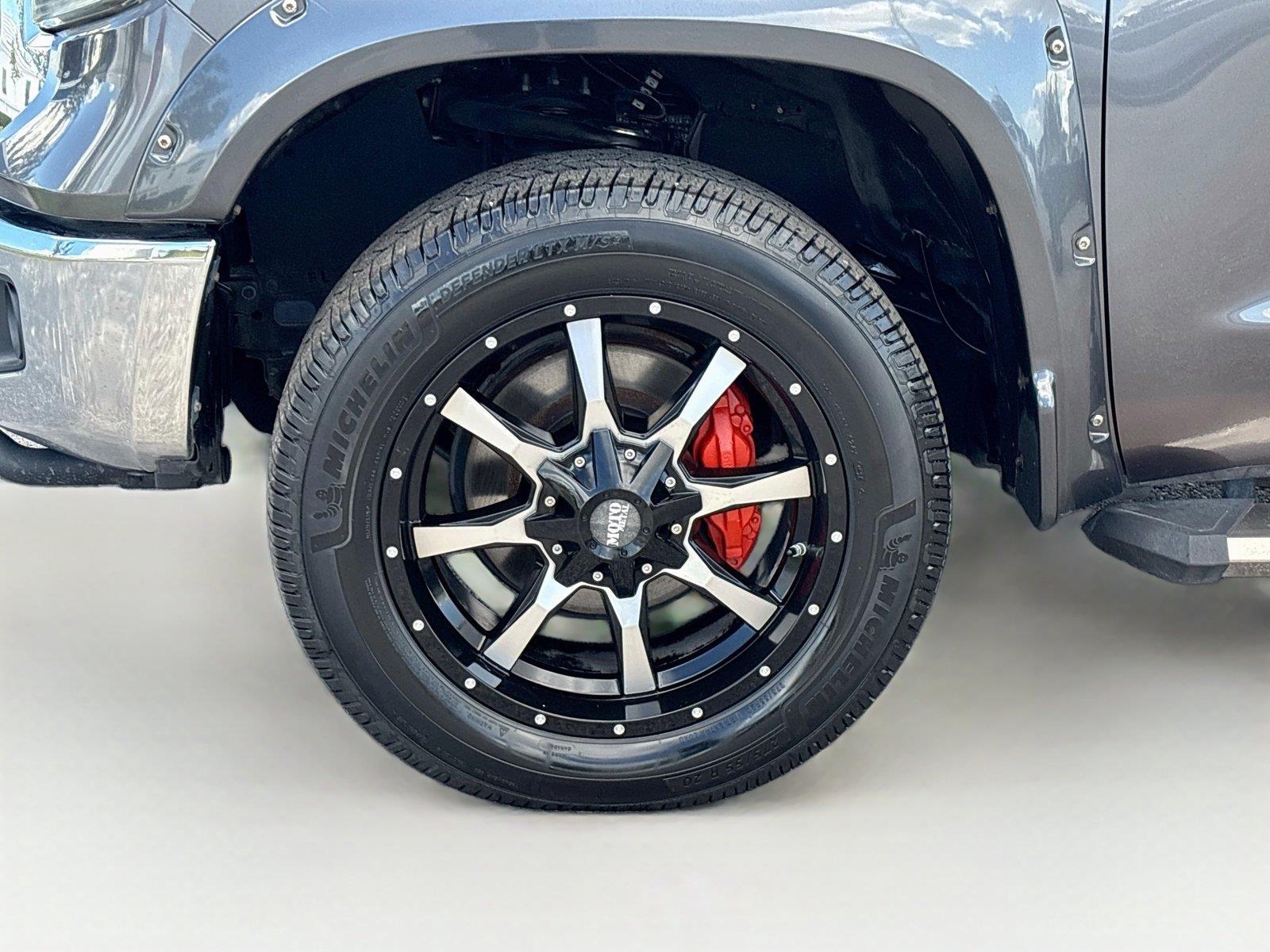 2020 Toyota Tundra SR5