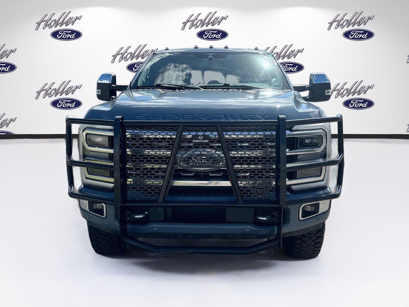 2023 Ford Super Duty F-350 SRW Platinum