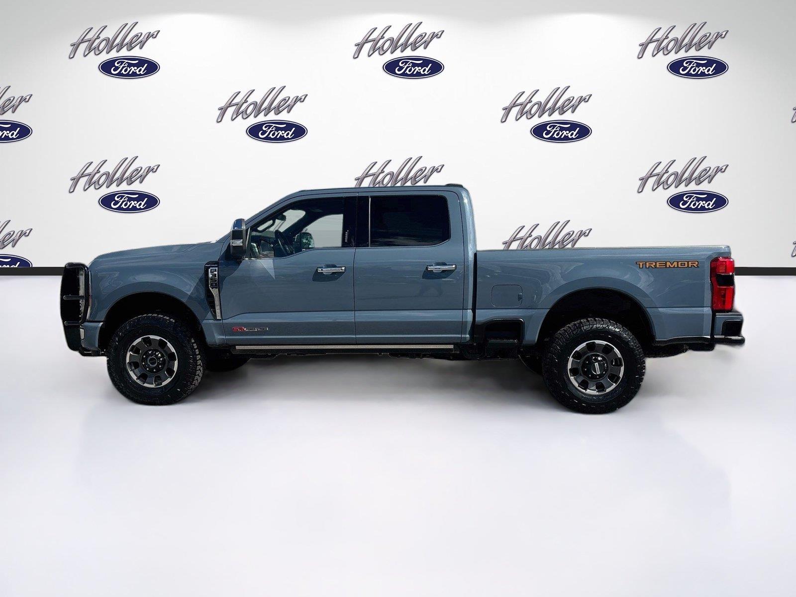 2023 Ford Super Duty F-350 SRW Platinum