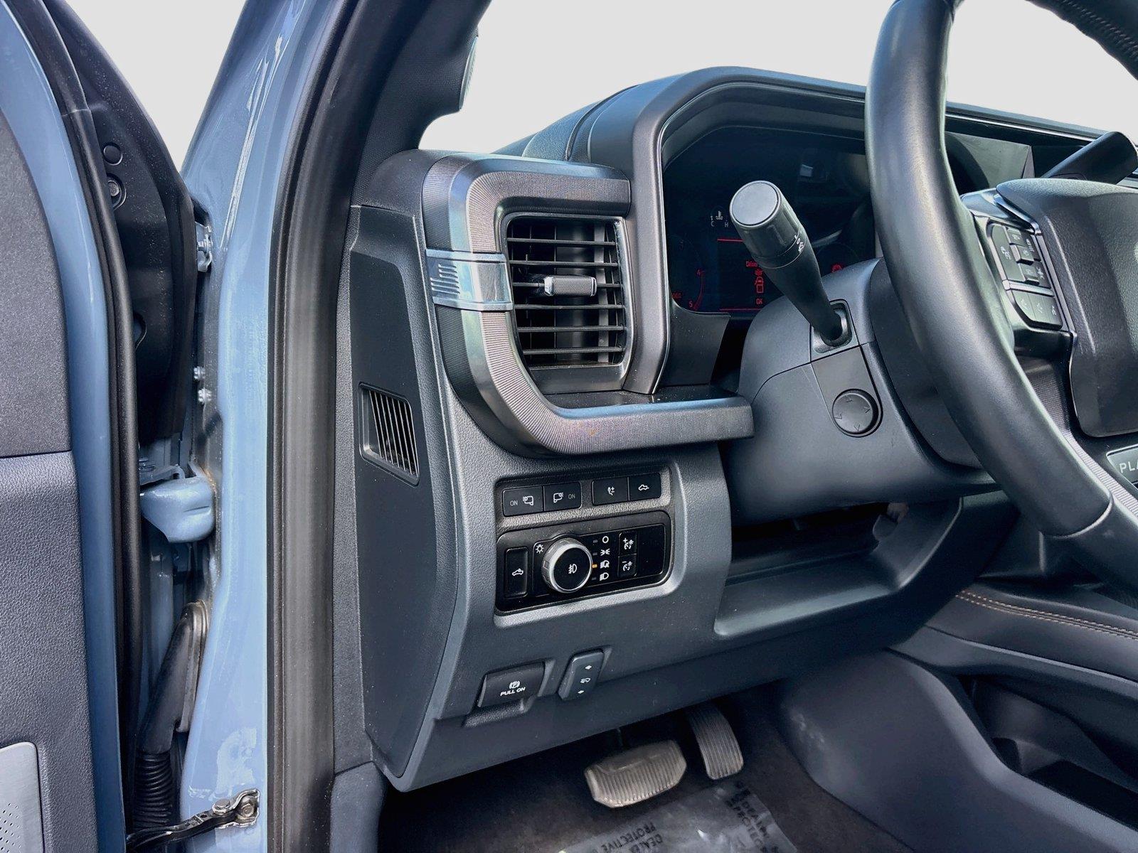 2023 Ford Super Duty F-350 SRW Platinum