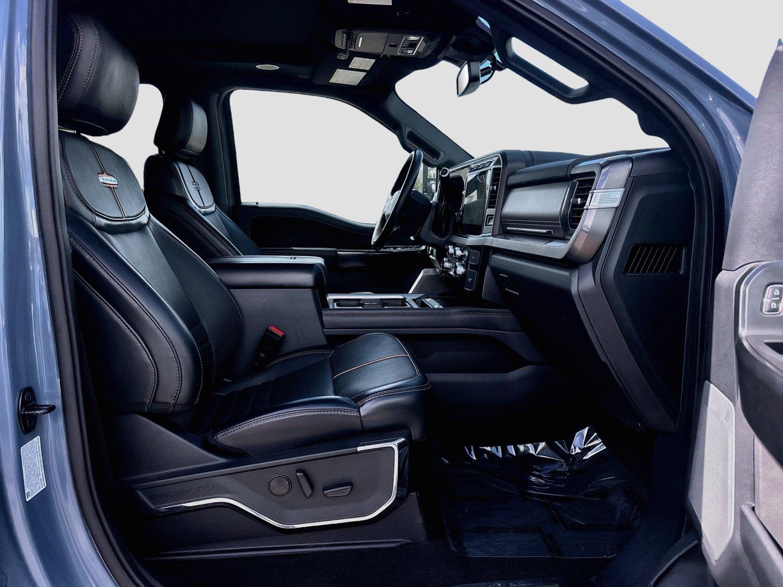 2023 Ford Super Duty F-350 SRW Platinum