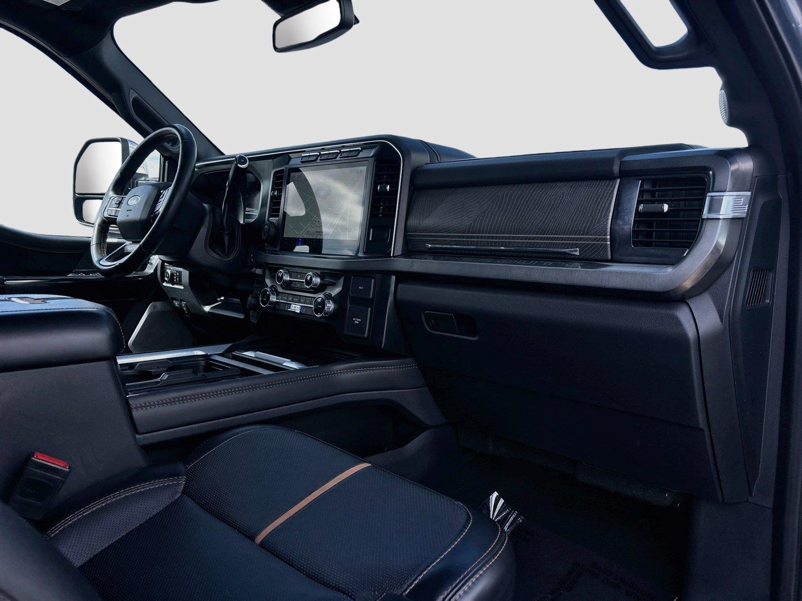 2023 Ford Super Duty F-350 SRW Platinum