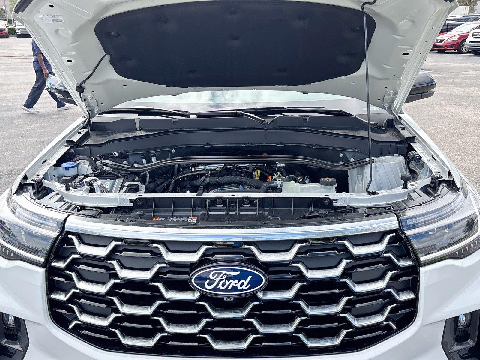 2027 Ford Explorer Platinum