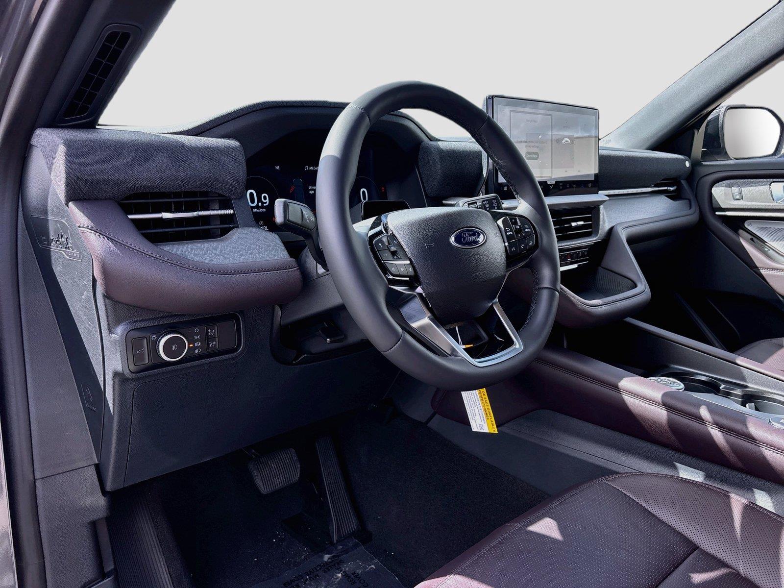 2027 Ford Explorer Platinum