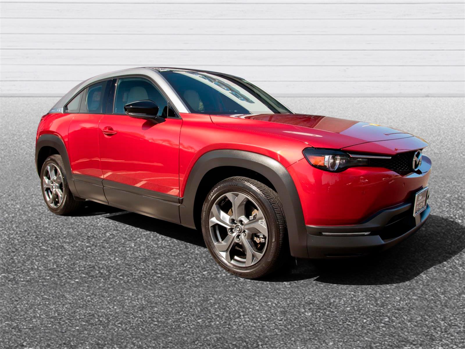 2022 Mazda MX-30 EV Premium Plus