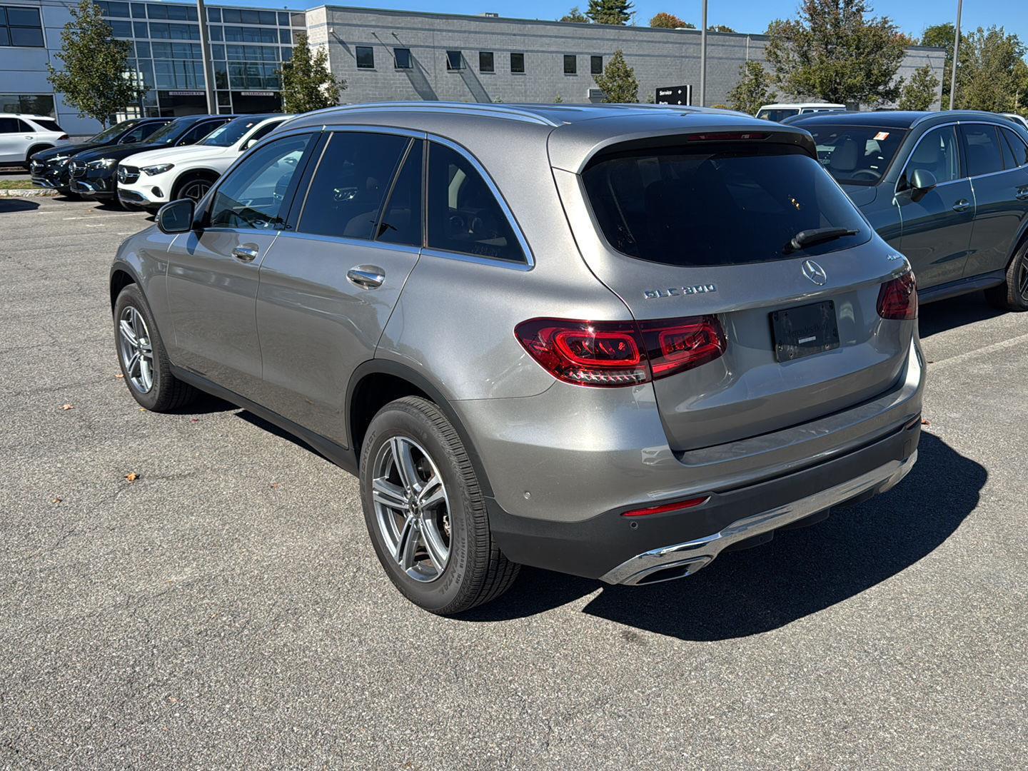 2021 Mercedes Benz GLC 300 4MATIC photo 2