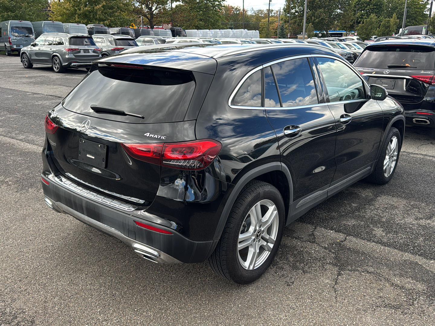 2022 Mercedes Benz GLA 250 4MATIC photo 4