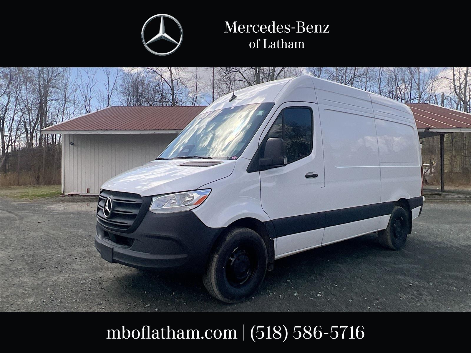 2025 Mercedes-Benz Sprinter Cargo Van Base's photo