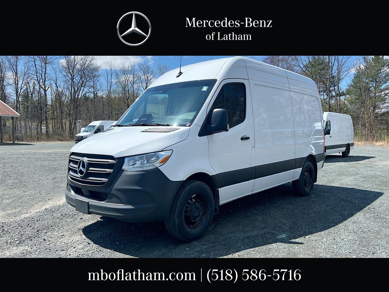 2025 Mercedes-Benz Sprinter Cargo Van Base's photo